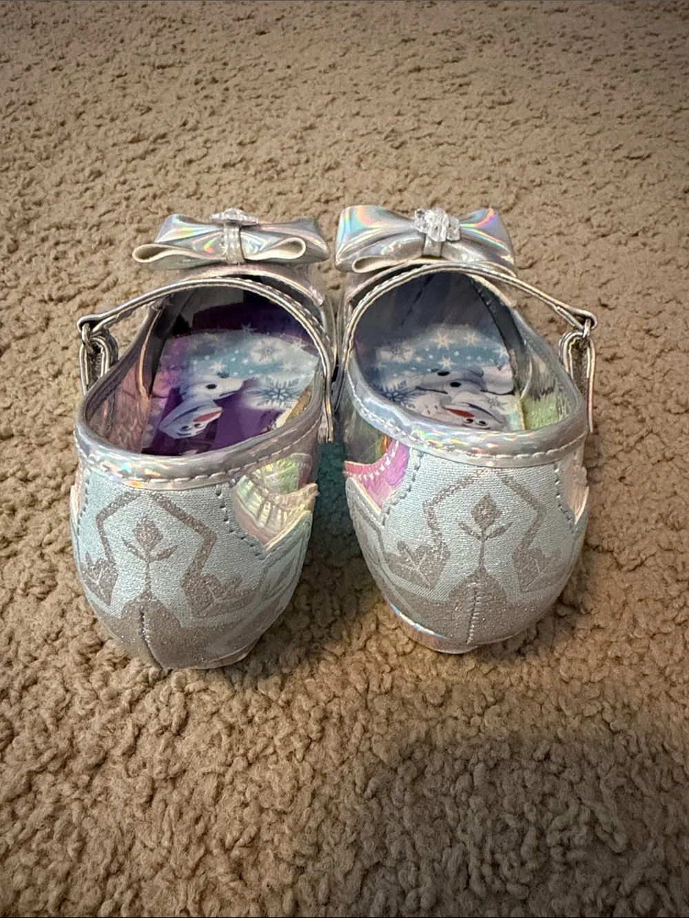 Disney Girls' Holographic Silver Frozen Heels with Bow